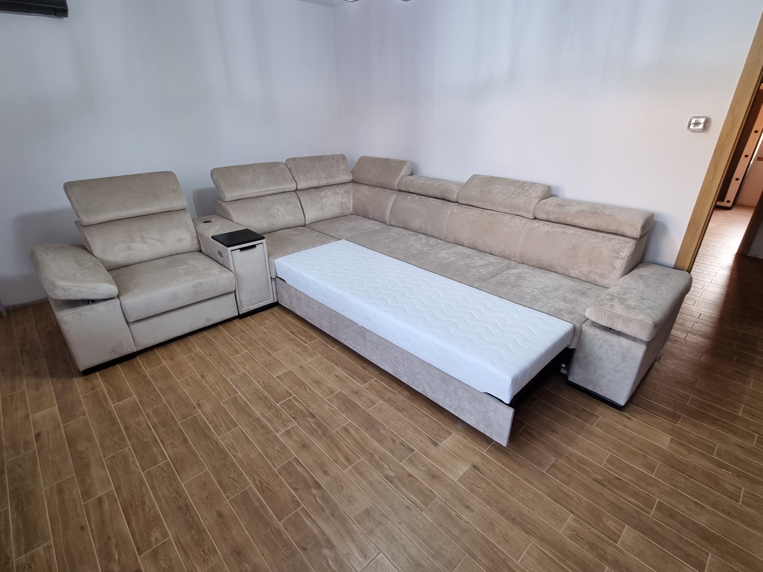 Narożnik FIGARO funkcja Relax